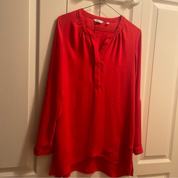 Reitmans size S shirt red colour - Picture 10 of 10